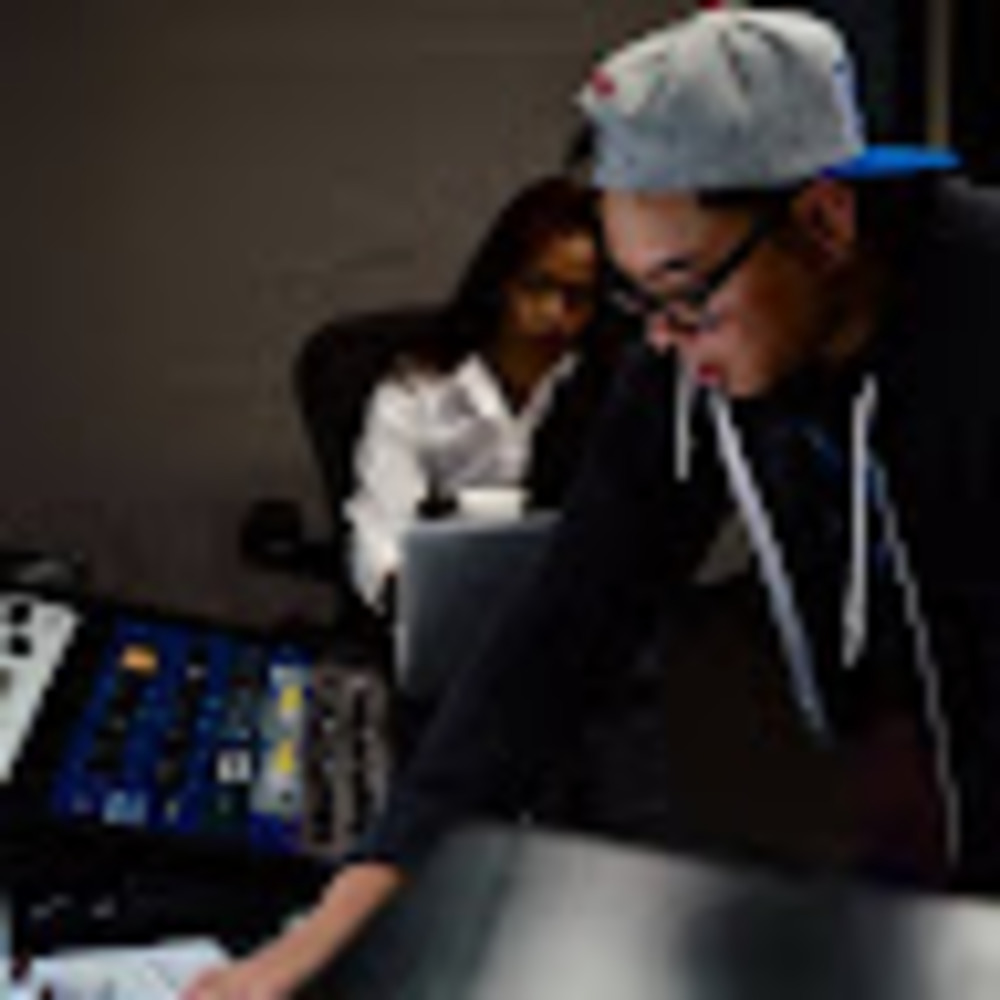 Meet your Posher, Joe